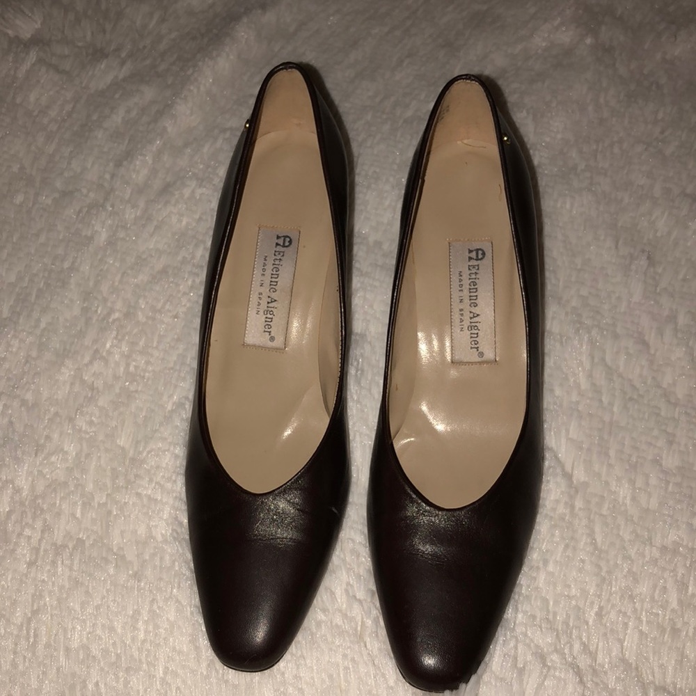 A Etienne Aigner made in Spain